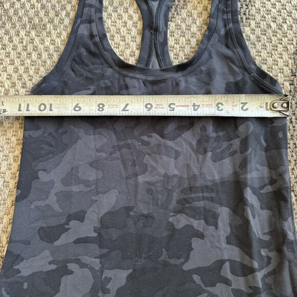 Lululemon Womens Multicolor Camouflage Tank‎ Top Size  4 - Picture 3 of 6